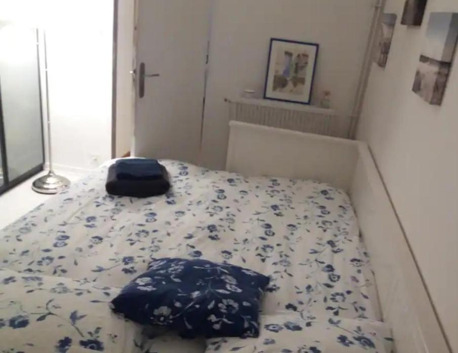 Chambre Chez L'Habitante Avec Salle De Bain Et Cuisine Communes - Presence D'Un Chat Бордо Екстер'єр фото